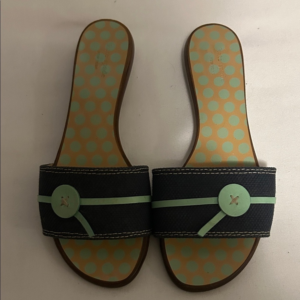 Stylish Black and Green Women's Sandals. Size 6.5
